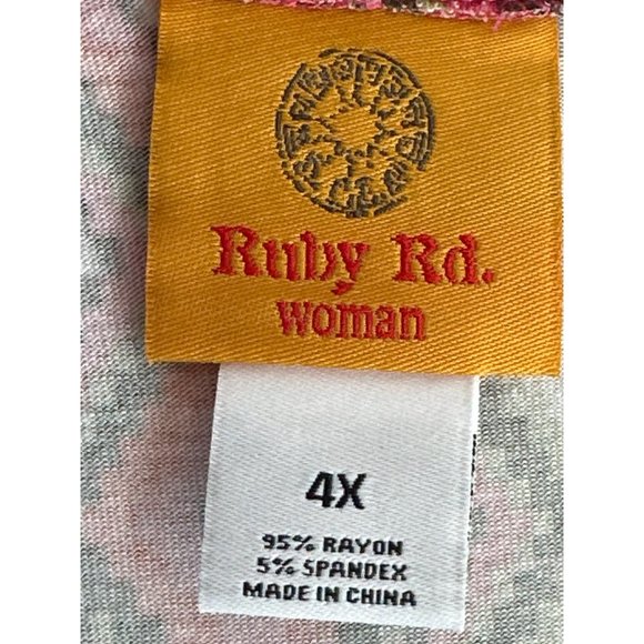 NWT Ruby Rd. Ladies V Neck Pink Abstract 3/4 Sleeve BOHO Stretchy Blouse SZ 4X - Picture 6 of 7